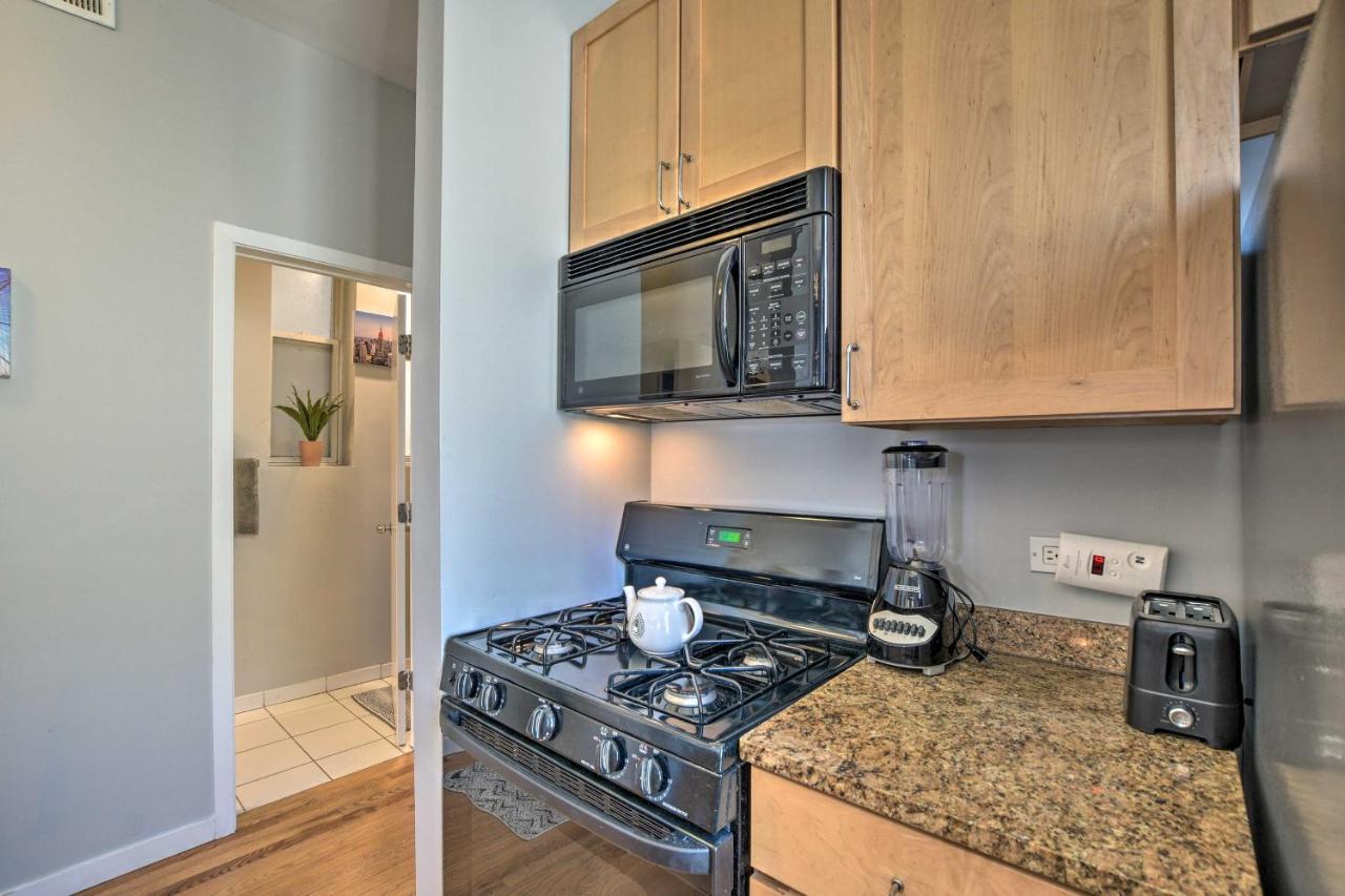 Elegant Chicago Retreat With Spacious Balcony! Ngoại thất bức ảnh